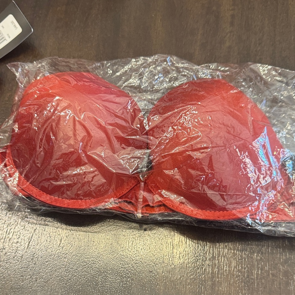 Frederick's of Hollywood Vibrant Red Strapless Bra